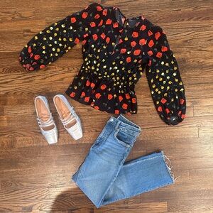 Banana Republic Blouse Peakaboo Detail & Cinching at Waist